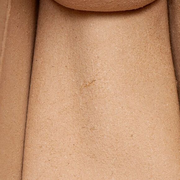 Gucci Leather Crystal Heart Linea Totem Small Crossbody - Picture 11 of 16